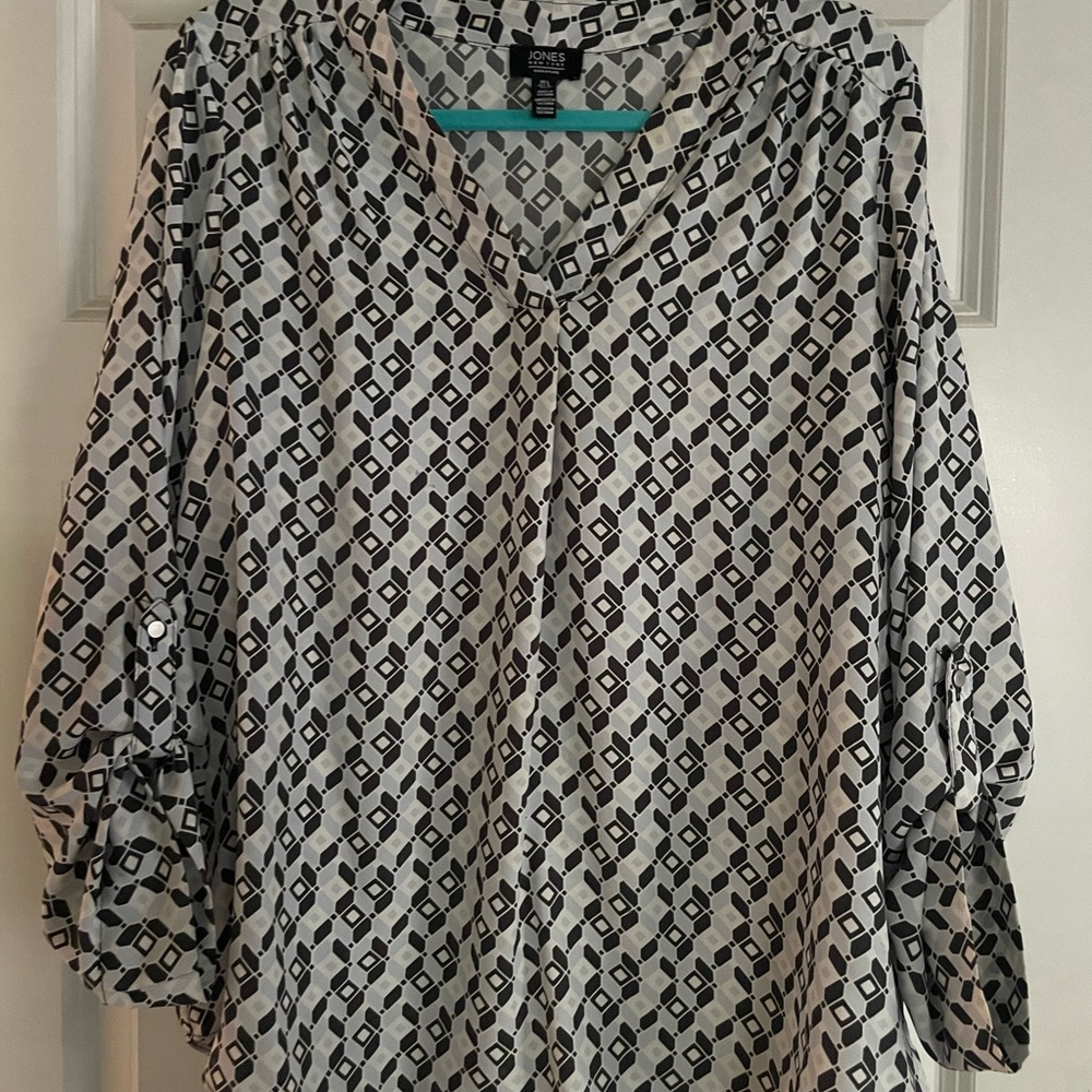 Jones NY Blouse white, black, grey, blue